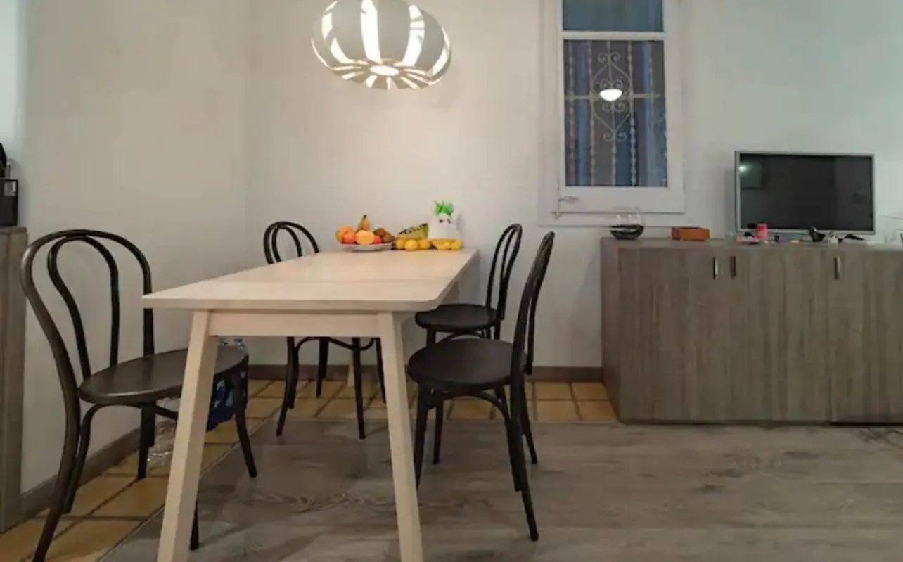 Bonito Apartamento En Zona Centrica De Barcelona Apartment Spain